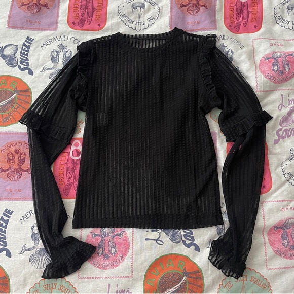 Disturbia Mourning Ruffle Top - Picture 9 of 9